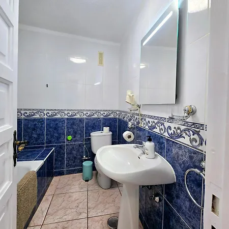 Parque Santiago-2 * Playa de las Américas