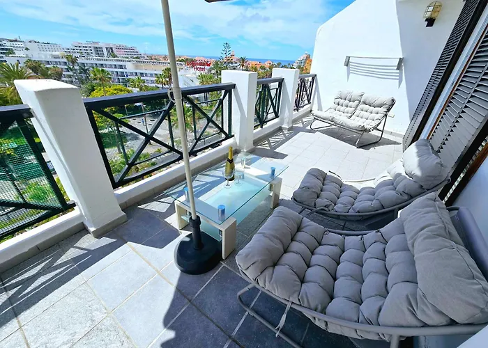 Parque Santiago-2 * Playa de las Américas